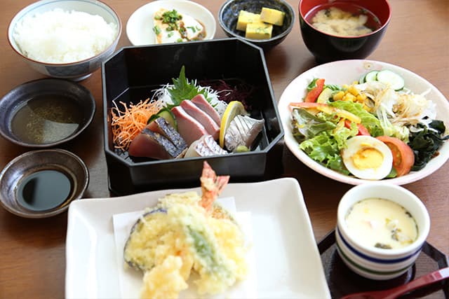 天ぷら刺身御膳